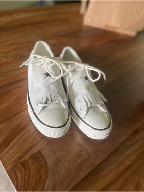 NEW!! Converse White Canvas Fringe Sneakers golf-culture tassel
